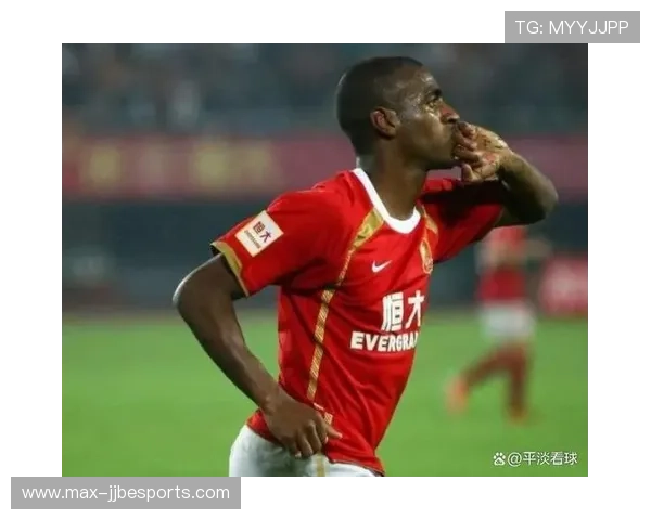 恒大足球俱乐部十大传奇球星回顾与成就解析